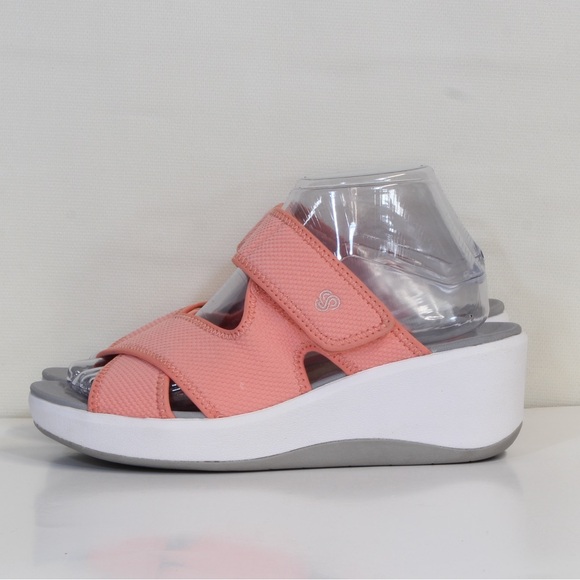 Cloudsteppers by Clarks Women's Coral Peach Step Cali Wave Wedge Sandals NWOT - Picture 6 of 9